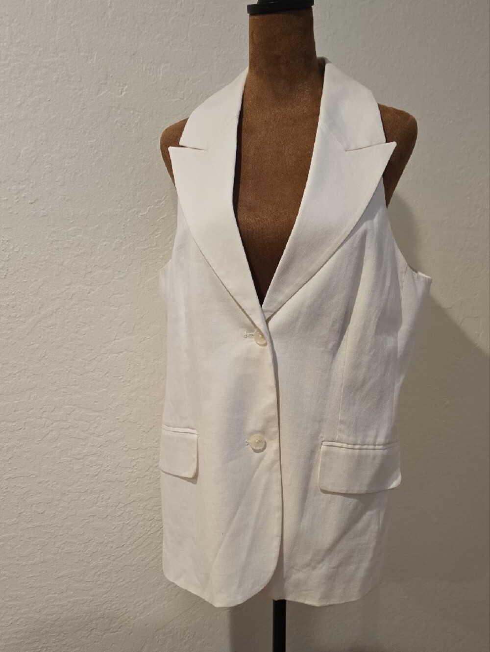 Banana Republic White Tailored Sleeveless Vest